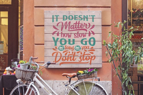 3 Bike Duo Signboard Mockup (1820)